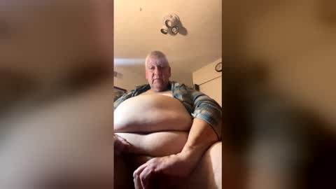 gymrat1123 online show from 03-17-26, 04:39