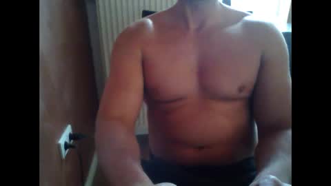 Snapshot of gymxxx_ chatting on 02-23-25, 02:57 gymxxx_ online show from 02-23-25, 02:57