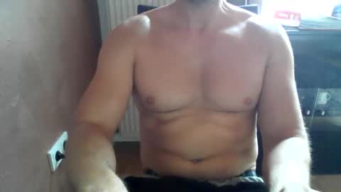 Snapshot of gymxxx_ chatting on 10-03-25, 10:56 gymxxx_ online show from 10-03-25, 10:56
