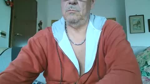 gyrdy online show from 01-11-25, 01:11