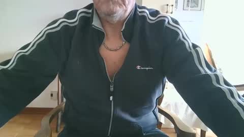 gyrdy online show from 01-25-25, 02:47