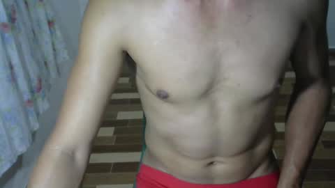 Snapshot of h0t2xh0ry chatting on 01-05-25, 01:47 Rue online show from 01-05-25, 01:47