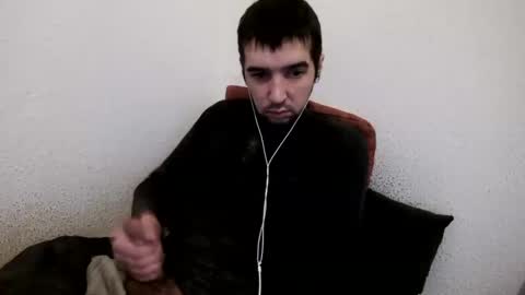 Snapshot of h1dden_reality chatting on 02-16-25, 01:25 h1dden_reality online show from 02-16-25, 01:25