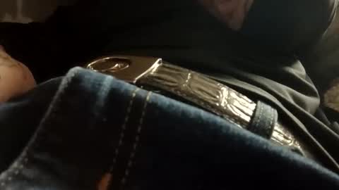 Snapshot of h333th3nz chatting on 02-13-26, 12:28 h333th3nz online show from 02-13-26, 12:28