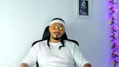Snapshot of hache222 chatting on 02-17-25, 08:58 hache222 online show from 02-17-25, 08:58