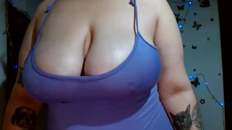 Snapshot of hada_dracanae chatting on 12-08-24, 02:18 Hada Dracanae online show from 12-08-24, 02:18