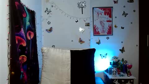 Snapshot of hada_dracanae chatting on 02-26-25, 03:42 Hada Dracanae online show from 02-26-25, 03:42