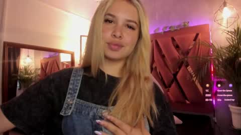 Haely online show from 01-28-25, 11:17