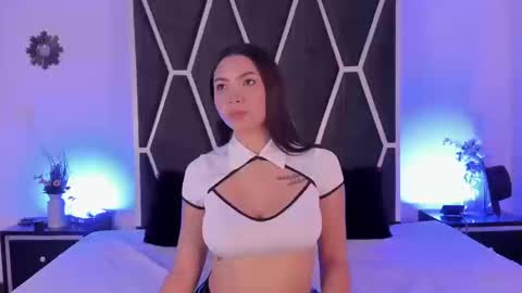 Kendal online show from 09-20-25, 04:24