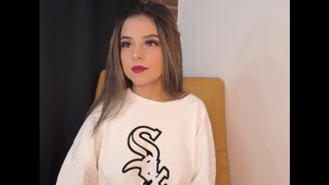 hailey_bri online show from 11-07-25, 03:56