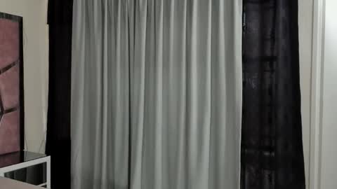 Hailey online show from 10-24-25, 12:01