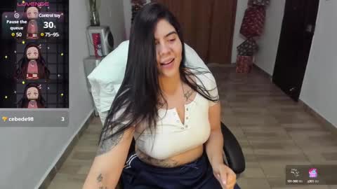 Snapshot of haileyevans chatting on 12-31-24, 07:10 Greth online show from 12-31-24, 07:10