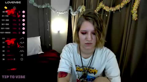 Hailey online show from 01-09-25, 05:02