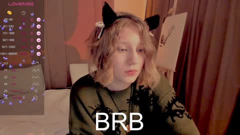 Hailey online show from 03-12-25, 05:35