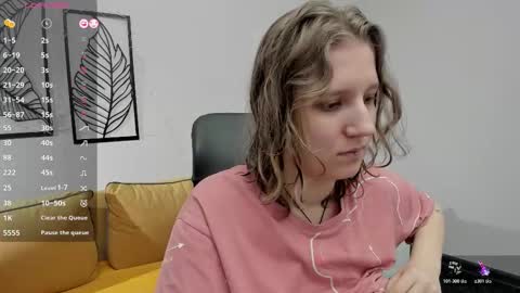 Snapshot of haileyfoxy chatting on 02-24-26, 12:03 Hailey online show from 02-24-26, 12:03