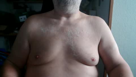 hairyarmpit_lover_1970 online show from 09-26-25, 06:28