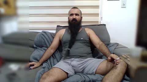 Snapshot of hairybeardedsmoker chatting on 02-26-26, 05:06 Hairy Beard Smoker online show from 02-26-26, 05:06