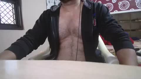 Snapshot of hairyguy1212 chatting on 11-23-25, 08:14 Hairyguy121 online show from 11-23-25, 08:14
