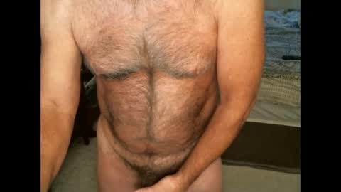 Snapshot of hairypecsguy chatting on 02-05-25, 09:46 Hairy pecs online show from 02-05-25, 09:46