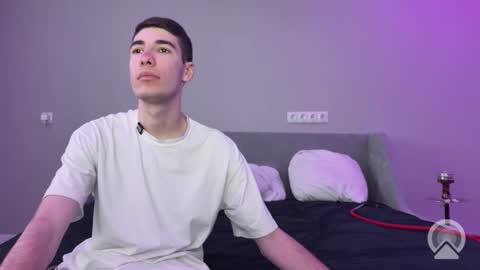 Davis and James online show from 12-22-25, 10:45