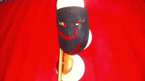 Snapshot of hakurukushka chatting on 01-29-25, 07:11 Haku Please help me with your thumbs up its important  online show from 01-29-25, 07:11