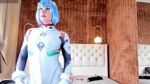 Snapshot of hakurukushka chatting on 02-21-25, 01:33 Haku Please help me with your thumbs up its important  online show from 02-21-25, 01:33