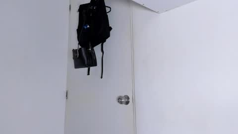 Snapshot of halan_jr chatting on 01-28-25, 01:39 halan online show from 01-28-25, 01:39