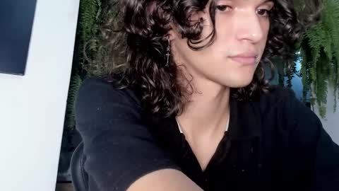 Snapshot of halan_jr chatting on 02-06-25, 08:39 halan online show from 02-06-25, 08:39