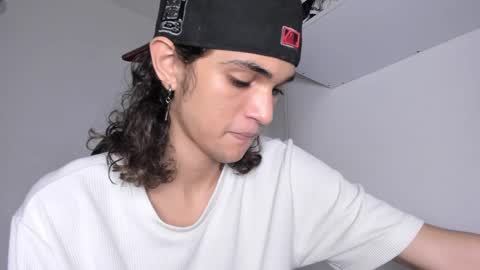 Snapshot of halan_jr chatting on 02-24-25, 02:30 halan online show from 02-24-25, 02:30