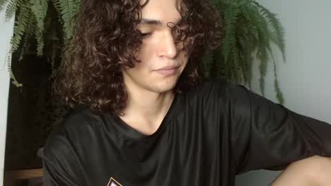 Snapshot of halan_jr chatting on 02-26-25, 02:59 halan online show from 02-26-25, 02:59