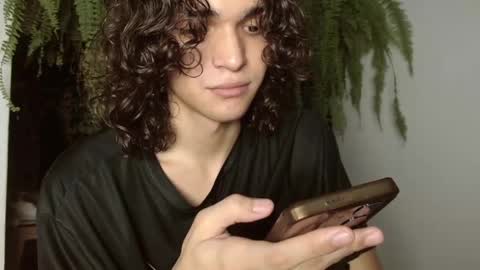 Snapshot of halan_jr chatting on 02-27-25, 06:18 halan online show from 02-27-25, 06:18