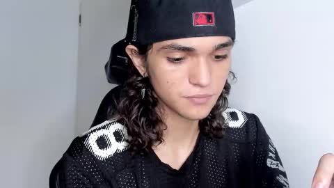 Snapshot of halan_jr chatting on 02-28-25, 06:43 halan online show from 02-28-25, 06:43