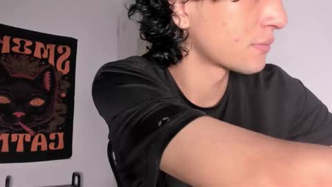 Snapshot of halan_jr chatting on 09-27-25, 06:29 halan online show from 09-27-25, 06:29