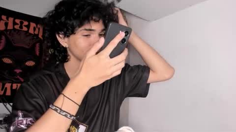 Snapshot of halan_jr chatting on 09-30-25, 06:57 halan online show from 09-30-25, 06:57