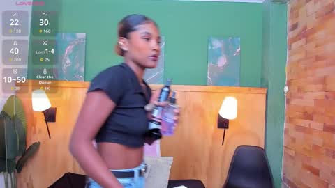 Halley Lorens online show from 03-20-26, 12:10