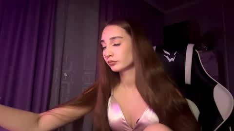 Holly online show from 12-14-25, 09:08