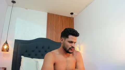 Hamilton online show from 11-30-25, 02:26