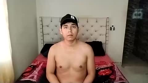 Snapshot of hamilton_17 chatting on 03-01-26, 03:47 Hamilton online show from 03-01-26, 03:47