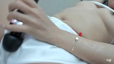 Hanah online show from 12-18-25, 06:08