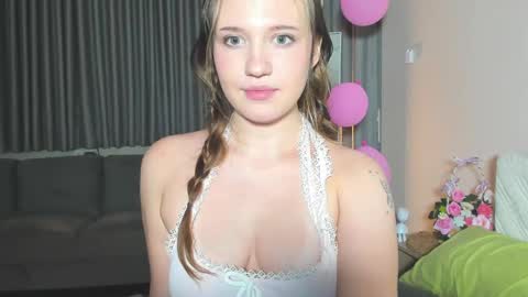hanahwoods online show from 03-12-25, 09:13