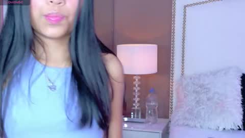 Snapshot of hanaluna chatting on 02-22-26, 12:47 Hanna online show from 02-22-26, 12:47