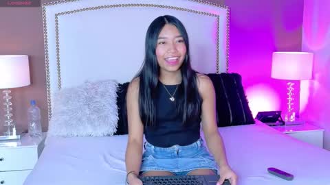 Snapshot of hanaluna chatting on 02-23-26, 12:57 Hanna online show from 02-23-26, 12:57