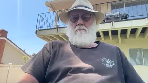 handful57345 online show from 04-17-26, 07:39