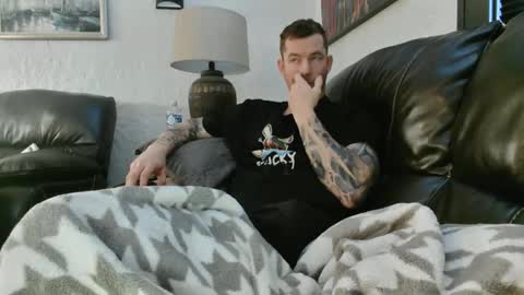 Snapshot of handofmeat11 chatting on 01-17-25, 02:28 Hand of meat online show from 01-17-25, 02:28