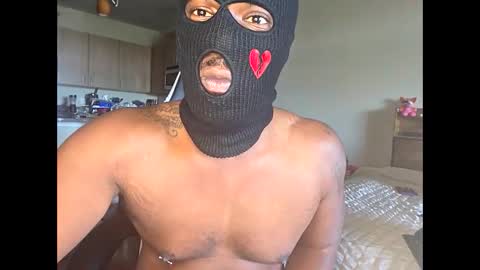 Snapshot of handsallover242 chatting on 10-21-25, 05:57 handsallover242 online show from 10-21-25, 05:57