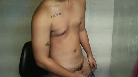 Snapshot of handsome_vanana chatting on 02-11-26, 12:04 handsome_vanana online show from 02-11-26, 12:04