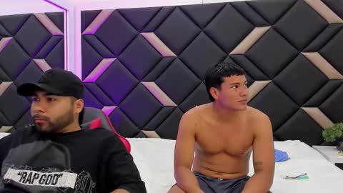 leonardfarrucknick and otis online show from 10-22-25, 01:11