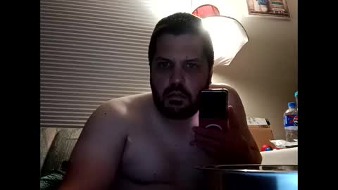 handsomedaddy198923 online show from 10-08-25, 07:39