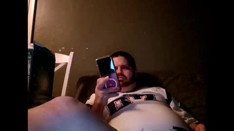 Handsomedaddy198923 online show from 02-09-26, 04:38