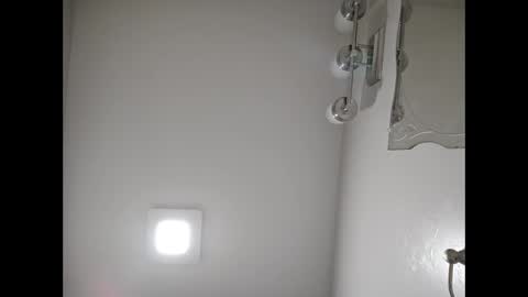 Handsomedaddy198923 online show from 02-17-26, 07:38